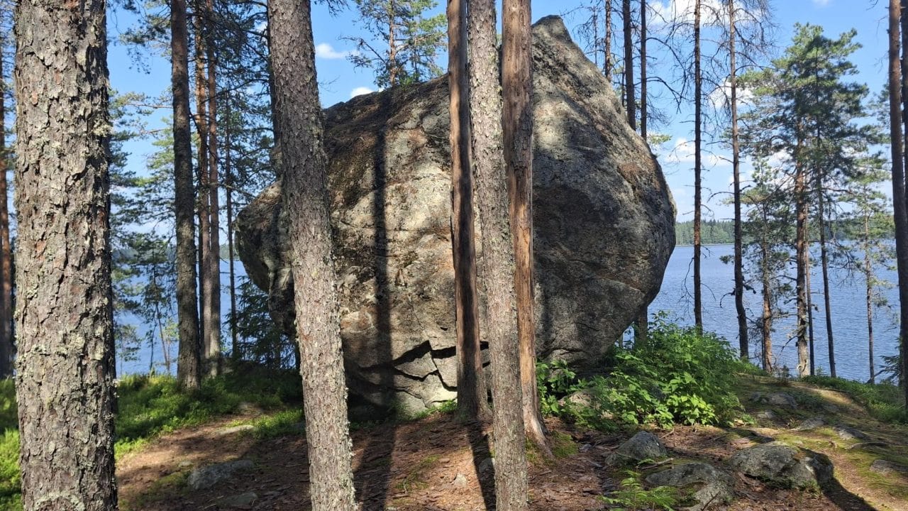 Jättiläisen kivi