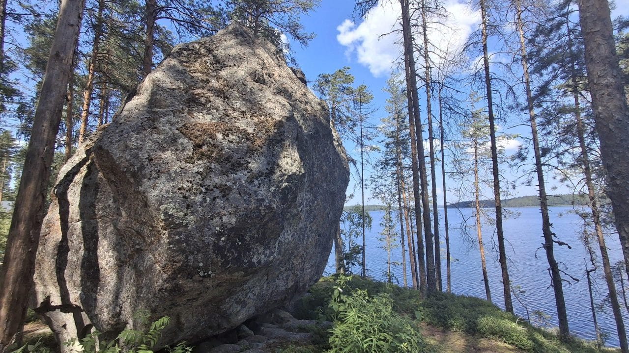 Jättiläisen kivi